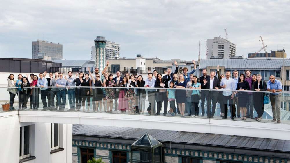 0049 ggf2027 06 friday 049