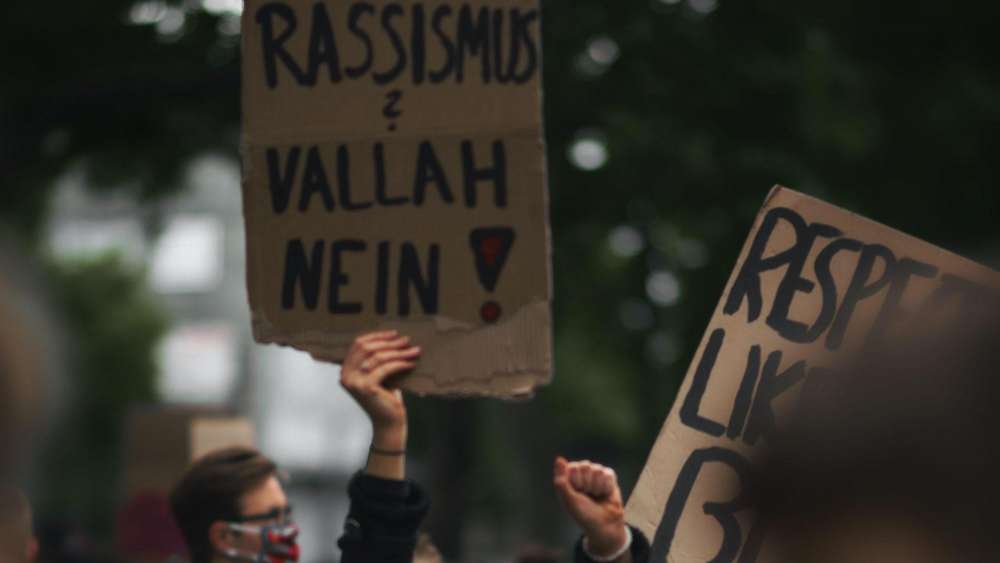 49security Fennet photo cropped